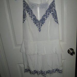 BEBE Womens White w/Blue Shorts One-Piece Romper